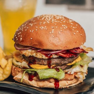 Hamburguesa la americana