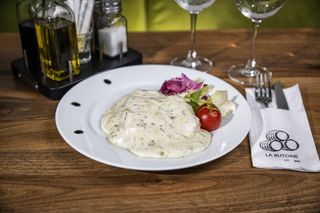 PIEPT PUI IN SOS GORGONZOLA