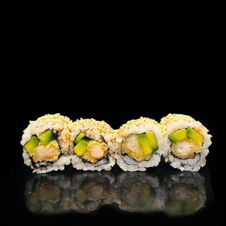 Uramaki tempura roll