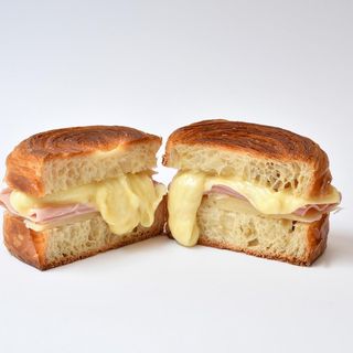 Bikini Roll de Jamón y queso