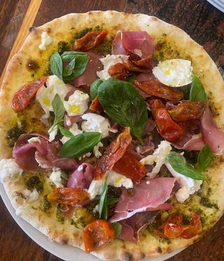 Pizza Pinsa (31 Cm.)