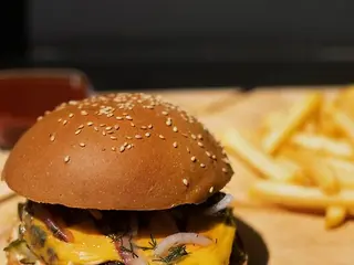BBQ BURGER