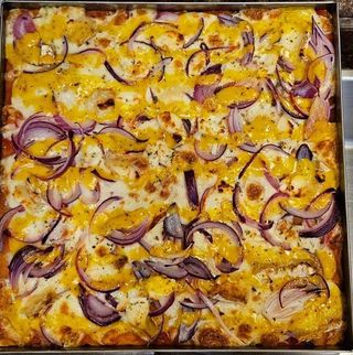 Pizza Pizztaglio (1 Porción)
