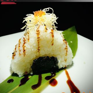 On 02 Onigiri sake cotto  1 pezzo