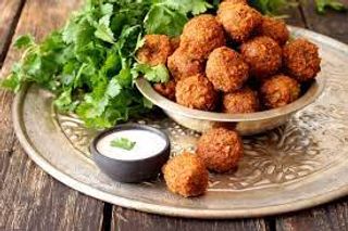 Piatto falafel vegetariano