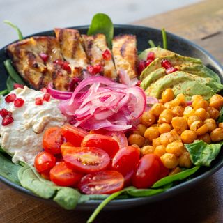 Gallioli Bowl con Pechuga de Pollo a la Brasa