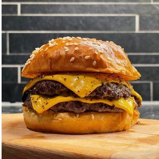 არიქას საფირმო ორმაგი ჩიზი