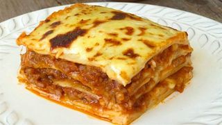  Lasagna al ragu