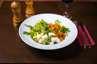 Salată de cartofi dulci