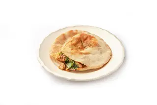 Піта з куркою та з трюфельним айолі (270г)