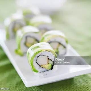 CRUNCHY AVOCADO Roll