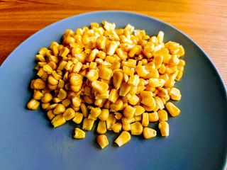 Кукурудза з маслом (100г)
