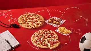 2 Pizzas Medianas + Anillos de cheddar + Alitas