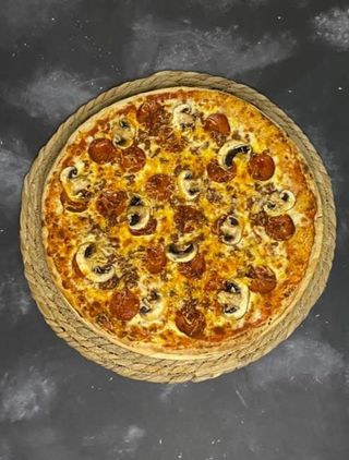 Pizza Especial Pepperoni (Mediana)