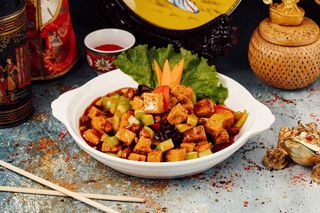 c2-შემწვარი ბადრიჯანი ტკბილ-ცხარე სოუსში