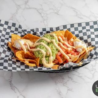 PERSONALIZA TUS NACHOS PEQUEÑOS