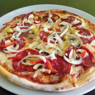 Pizza Peperoni (32 Cm.)