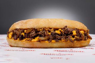 Телешки сандвич Оригинал  + Coca-Cola 0.500ml