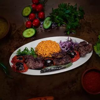 KEBAP CU ROSII