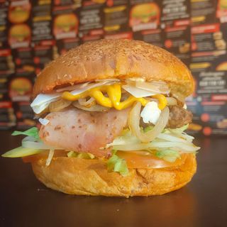 Burger Andaluza + patatas