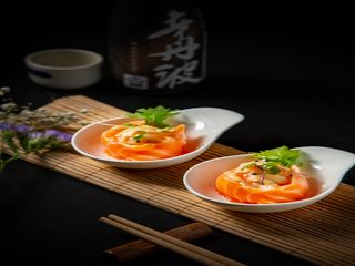 100H. Gunkan De Huevos De Codorniz (2 Uds.)