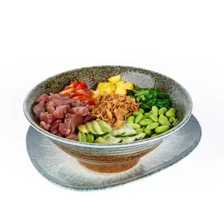 Poke de atún rojo