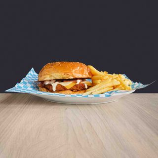 Hamburguesa 12. Crispy Cheese