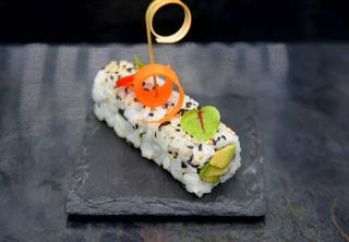 1363-Avocado uramaki