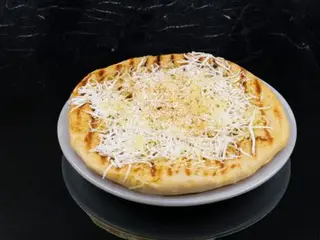 Пърленка с кашкавал и сирене (180г)