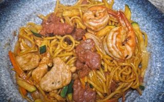 74. Yakisoba Con 3 Delicias
