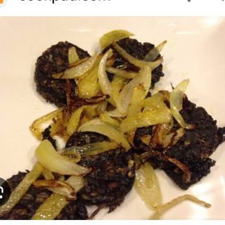 Morcilla Encebollada (Ración)