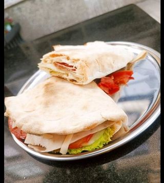 Sendvič sa grilovanom piletinom