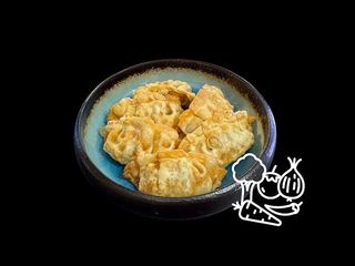 Pierogi Gyoza Wege Warzywne + sos Wegan Spicy Mayo