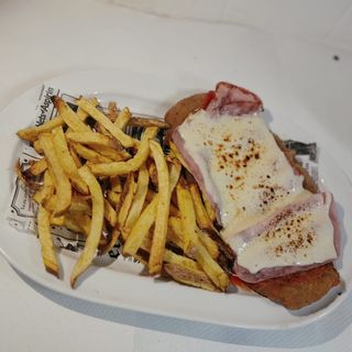 Milanesa Napolitana