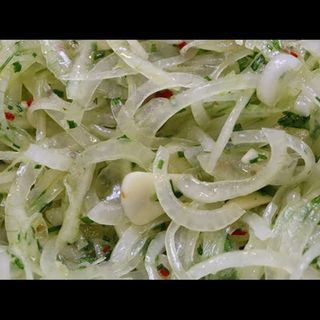 Salada De Cebola