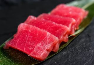 Sashimi de atún (5 uds)