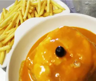 Francesinha Melro