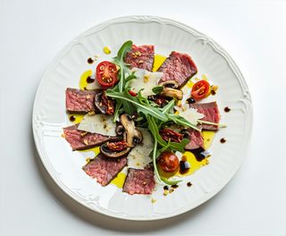 Carpaccio z polędwicy wołowej