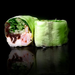 Roll bez Ryżu z krewetką .