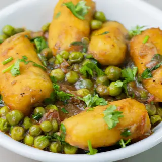 Katogo with peas