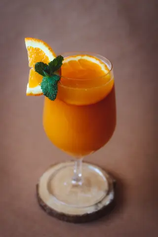 Sumo Laranja Pequeno