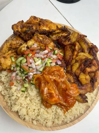 Alloco Poulet & Attiéké