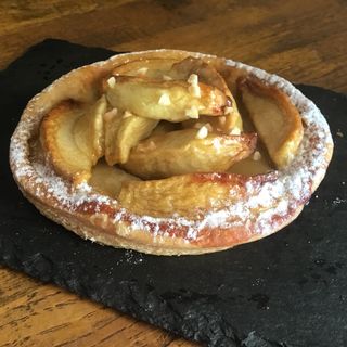 Tartita fina de manzana