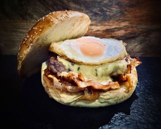 Carbonara Burger