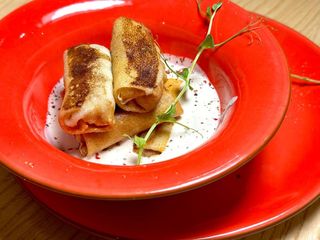 Млинці з кроликом