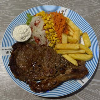 Entrecot De Ternera Con Patatas