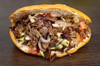 Doner mix + 1 portie de cartofi prăjiți-650g