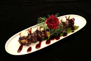 76. Ura salmon black