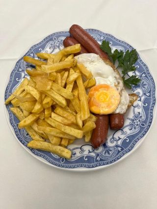 Salsicha, Ovo, Batata