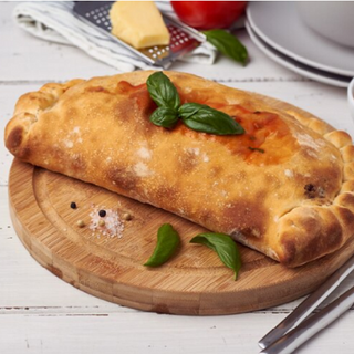 Pizza Calzone Média